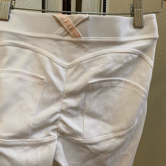 NWT-White Legging from Best Yoga Store. Size small - Picture 6 of 6